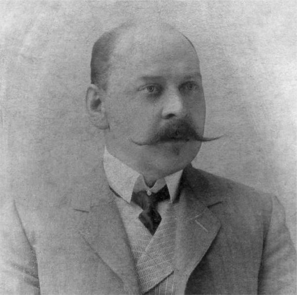 Александр Митрофанович Остроумов (1859–1920) — провизор, парфюмер, основатель российской лечебной косметологии и родоначальник российской эстетической пластической хирургии