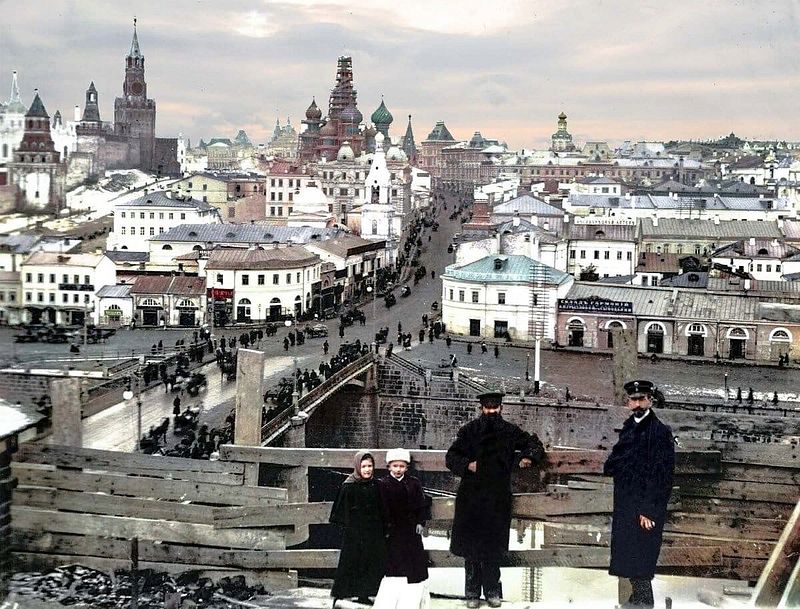 Вид на Зарядье со стороны Москворецкого моста. Фото 1898 года